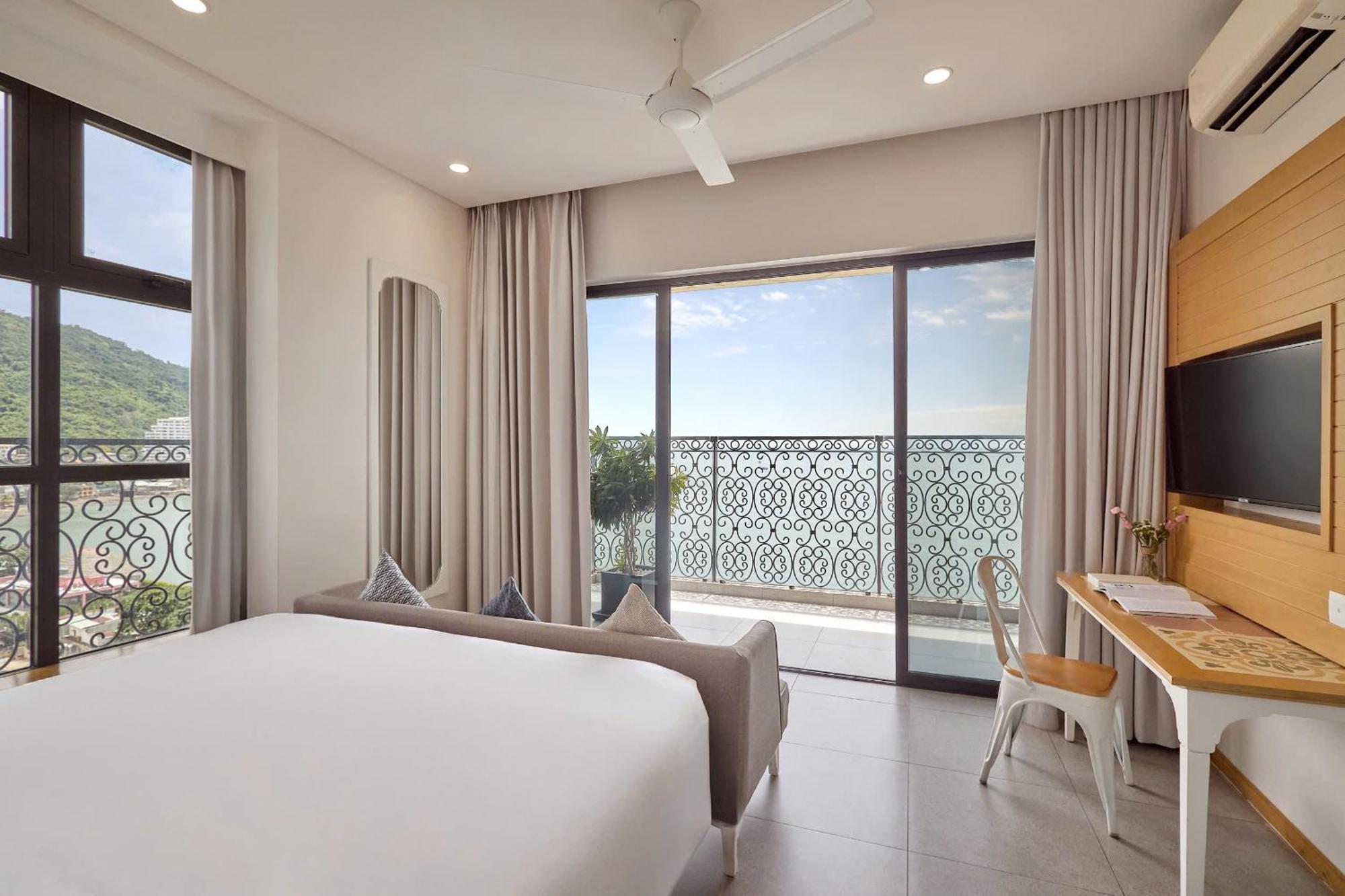 Skool Plus Vung Tau Buitenkant foto
